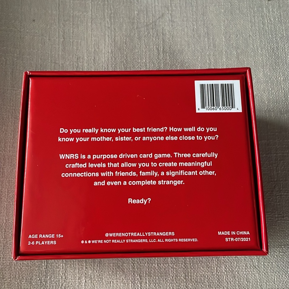 NWOT We're Not Really Strangers Card Game - Picture 3 of 4